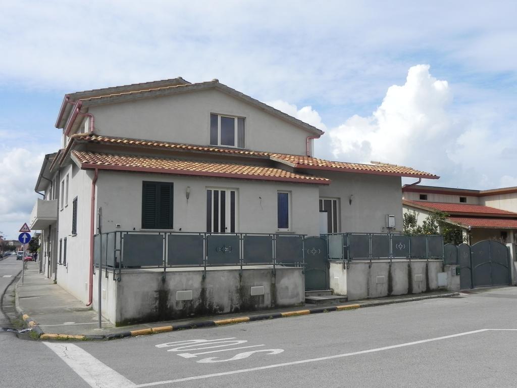Panta House Apartamento San Giovanni Suèrgiu Exterior foto